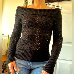 Knit crochet off shoulder sweater Sz S Small goth punk grunge
